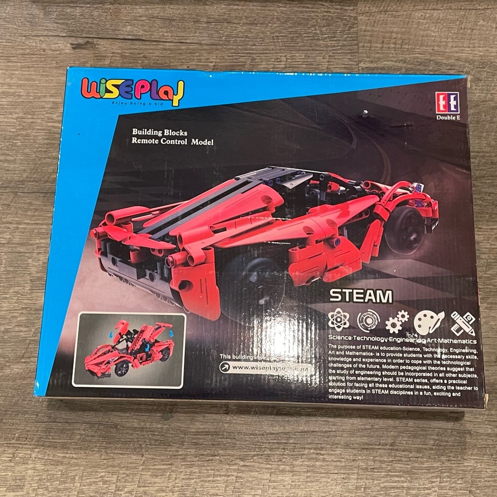 Wise Play Remote control building blocks car compatible with Lego